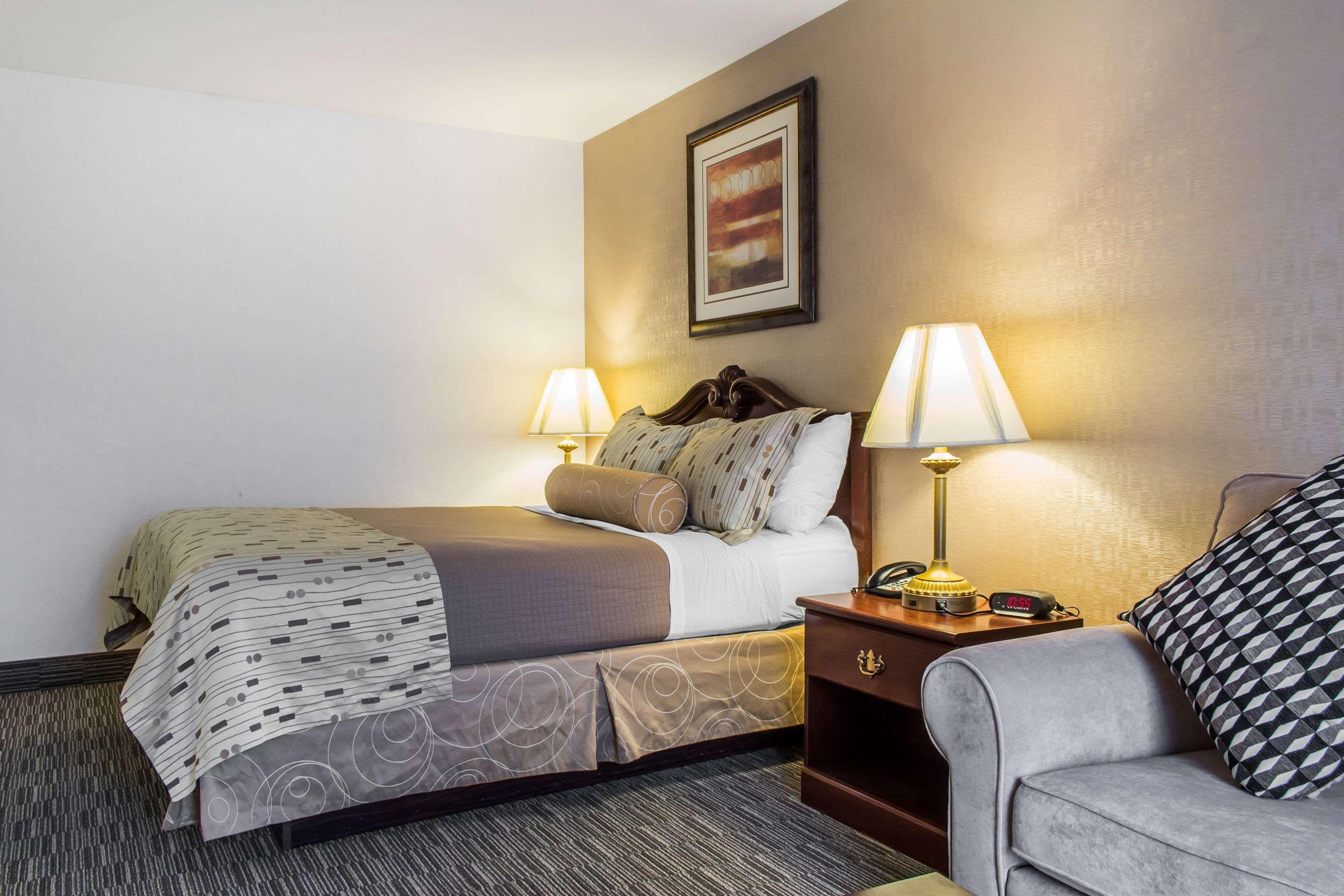 Clarion Hotel Philadelphia International Airport Essington Exteriör bild